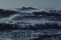Waves, Na Pali coast  